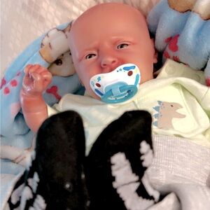 Hyper-realistic reborn baby doll